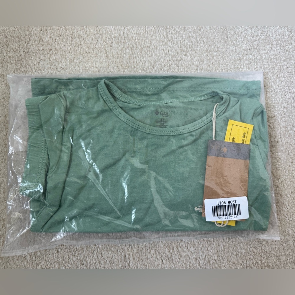 NIB Kyte Baby 3T Matcha Short sleeve/shorts pajamas